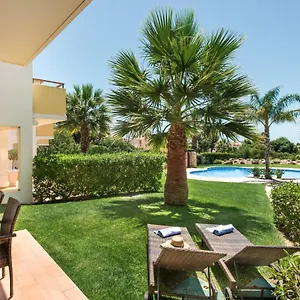 https://gorgeous-two-bedroom-apartment-in-carvoeiro.hotelaalgarve.com